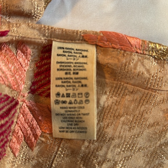 Free People size 6, beautiful tunic with pants, excellent condition very comfy - Picture 10 of 11